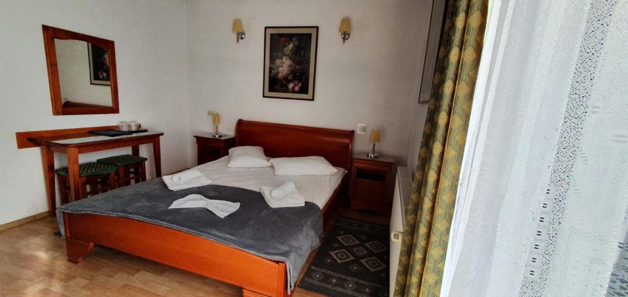 Pensiunea Alpin Predeal Exterior photo