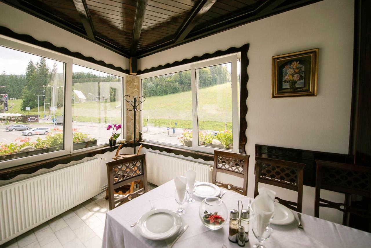 Pensiunea Alpin Predeal Exterior photo